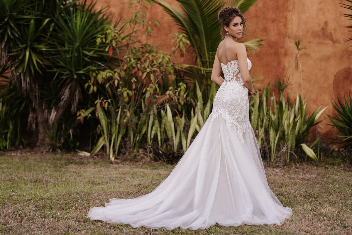Beaded Sleeveless Sweetheart Wedding Dress - Moda FormalwearDressesAllure Bridal