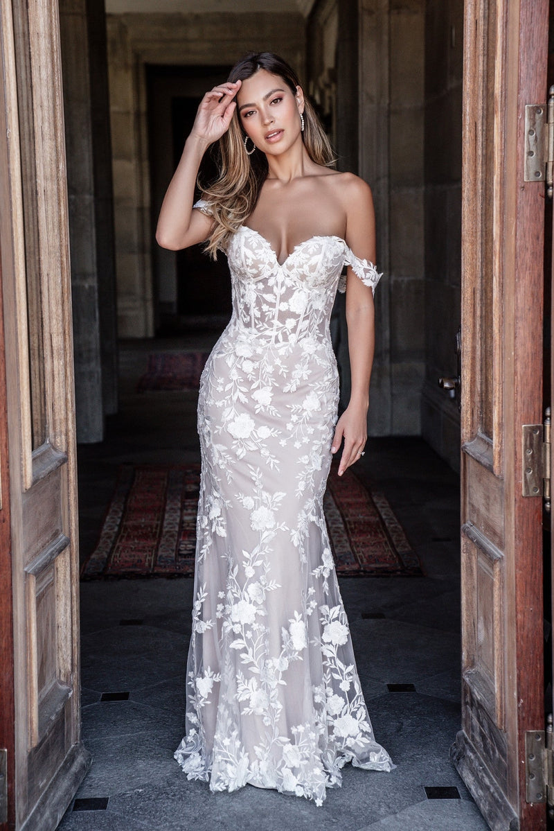 Sheer Tulle Sprinkled Wedding Dress - Moda FormalwearDressesAllure Bridal